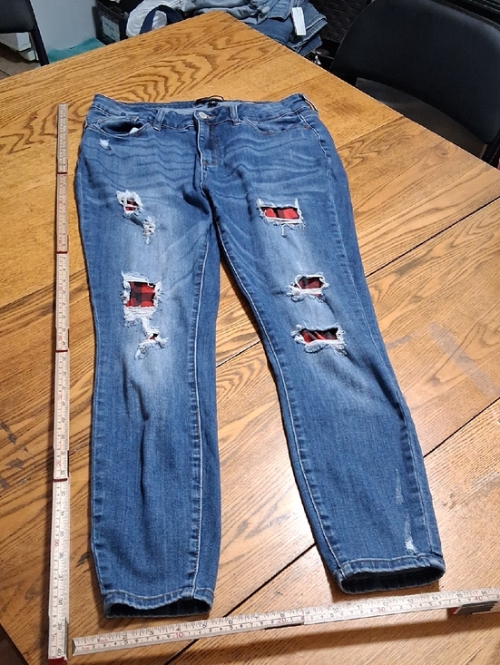 Judy Blue Denim - JUDY BLUE Jeans Women 31 BLUE  Distressed Preowned Denim Pants Used Ripped Holes